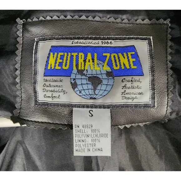 Neutral Zone Coat Womens Small Black Faux Leather  Longline Button Front Vintage - Picture 3 of 15